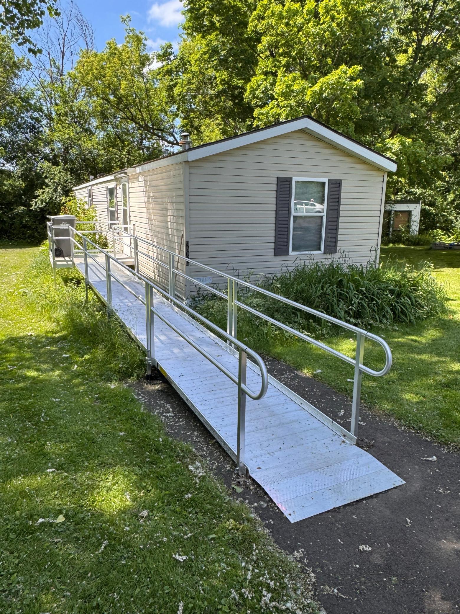 7093936