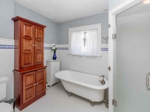 661 Fairmount Avenue, Saint Paul, MN 55105