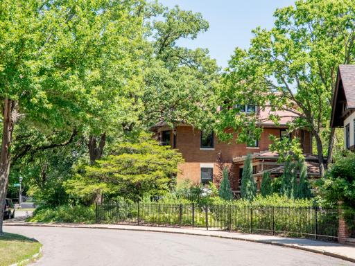 661 Fairmount Avenue, Saint Paul, MN 55105