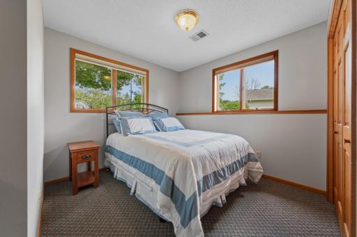1651 Buckingham Path, Faribault, MN 55021