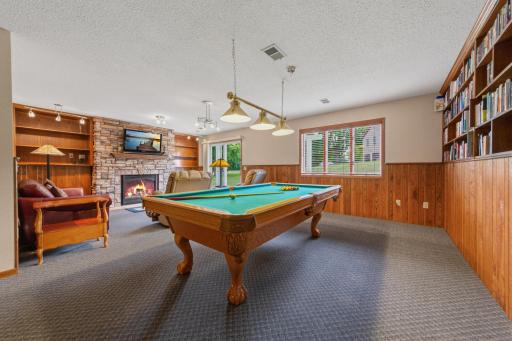 1651 Buckingham Path, Faribault, MN 55021