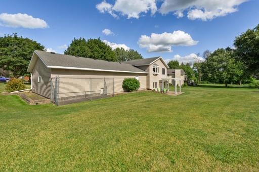 1651 Buckingham Path, Faribault, MN 55021