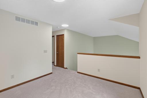 1915 Furness Street, Saint Paul, MN 55109