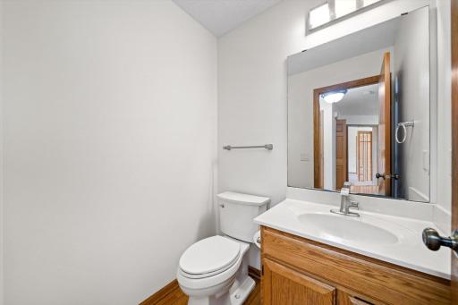 952 Moonlight Drive, Saint Paul, MN 55125