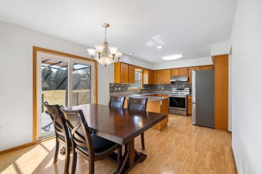 952 Moonlight Drive, Saint Paul, MN 55125