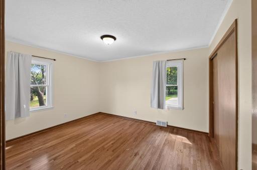2559 Clarence Street, Saint Paul, MN 55109