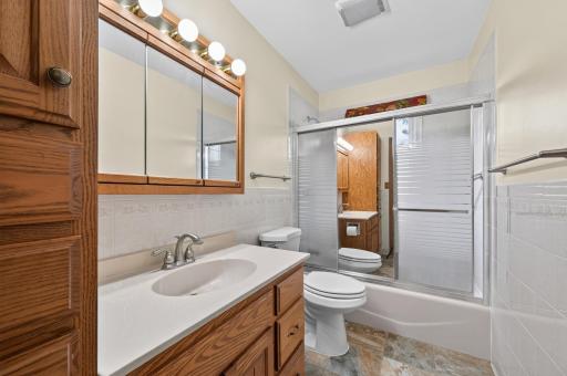 2559 Clarence Street, Saint Paul, MN 55109