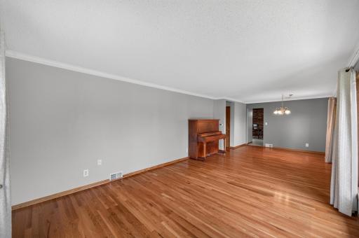 2559 Clarence Street, Saint Paul, MN 55109