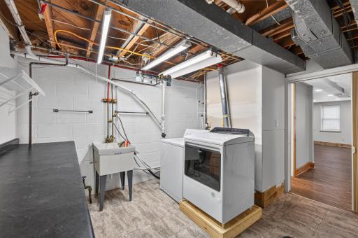 2559 Clarence Street, Saint Paul, MN 55109