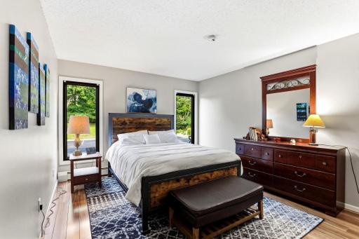 24-web-or-mls-705-E-Burnsville-Pkwy-apt-114-24.jpg