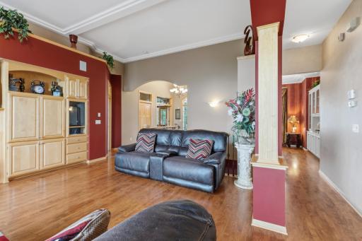 3401 Fox Tail Trail NW, Prior Lake, MN 55372