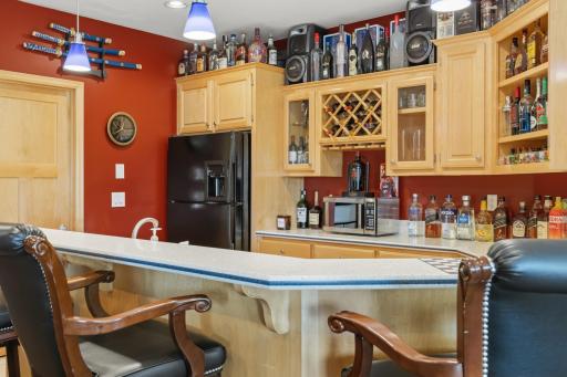 3401 Fox Tail Trail NW, Prior Lake, MN 55372