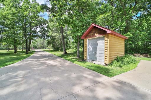 6740 Saint Mathias Road, Brainerd, MN 56401