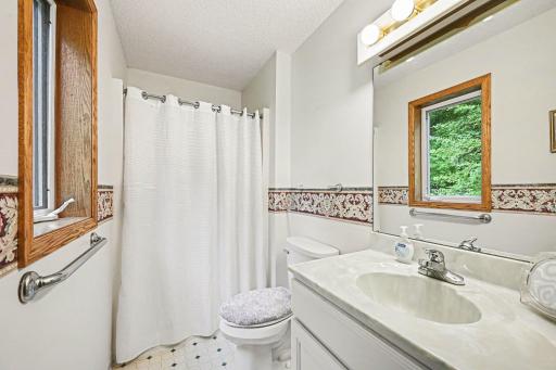 20966 Davenport Street NE, Cedar, MN 55011