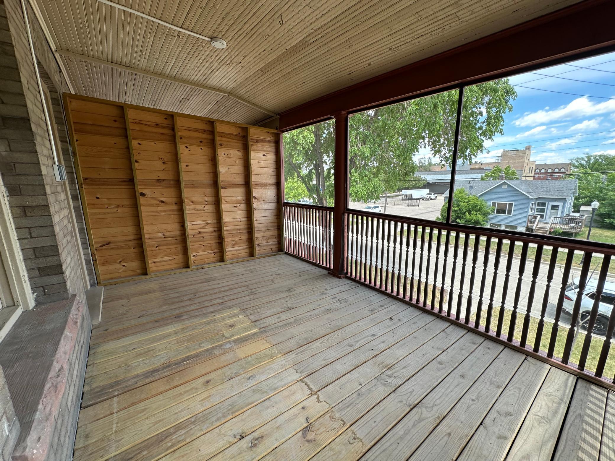 Screen Porch