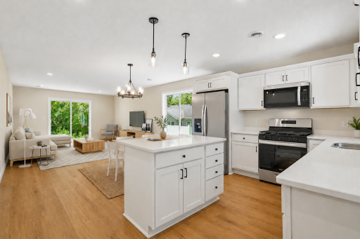 1005 2nd Street SE, Faribault, MN 55021