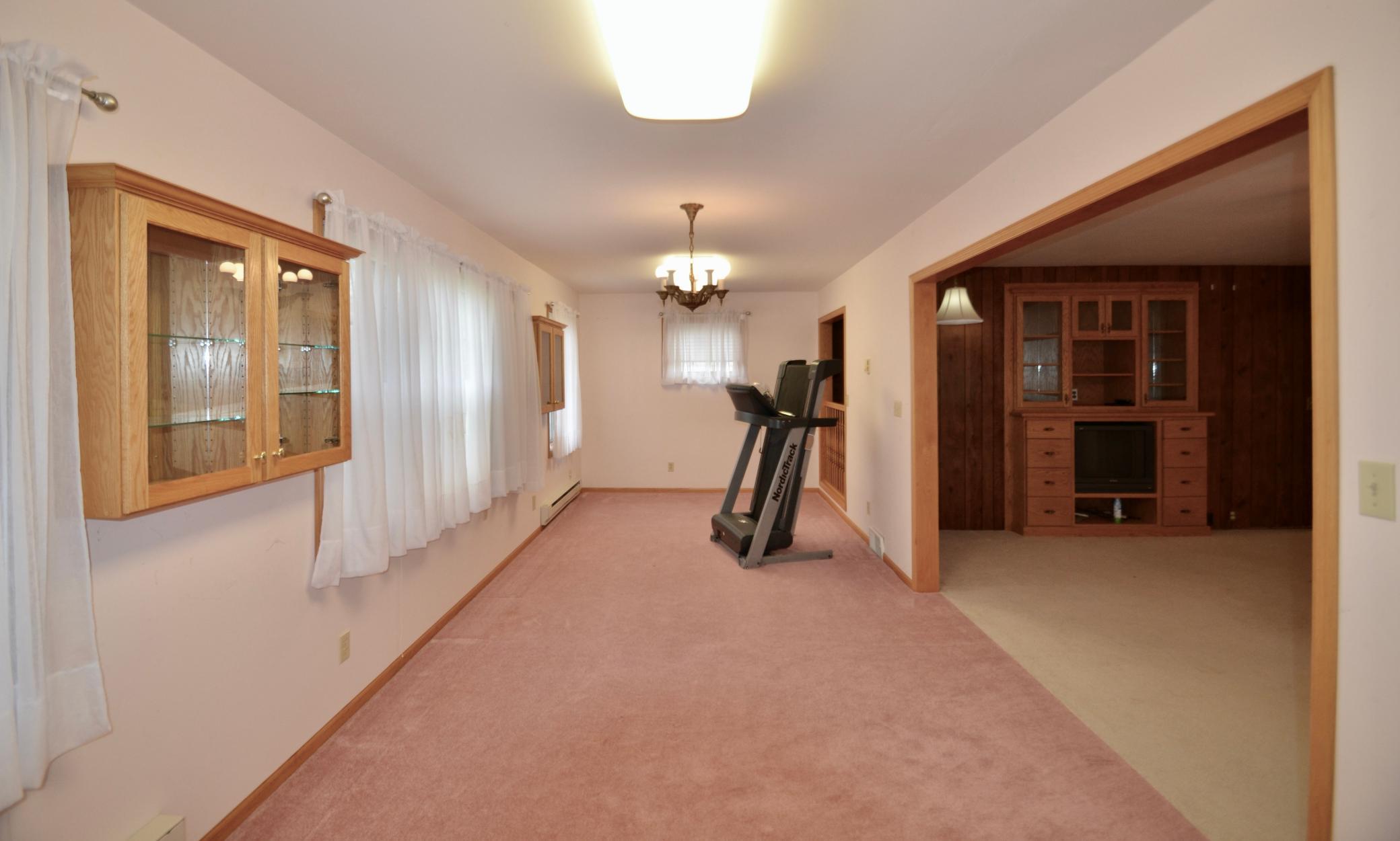 Bonus Living Area Main Floor