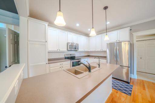 6624 Mackenzie Avenue NE, Otsego, MN 55301