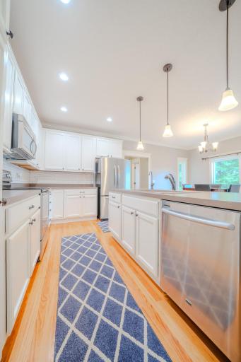 6624 Mackenzie Avenue NE, Otsego, MN 55301
