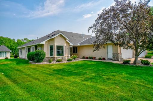 2611 Parkview Drive, White Bear Lake, MN 55110
