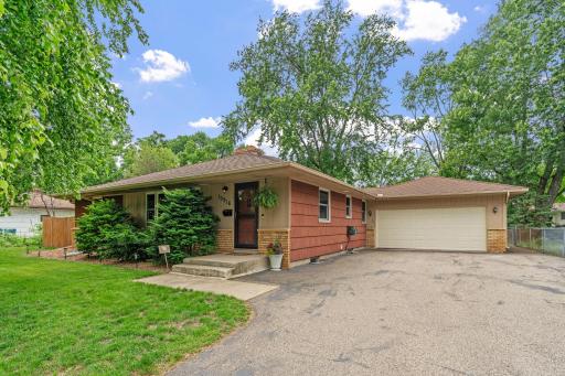 10916 Ewing Avenue S, Bloomington, MN 55431