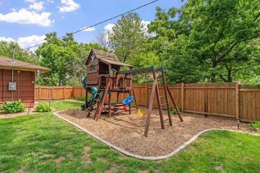 10916 Ewing Avenue S, Bloomington, MN 55431