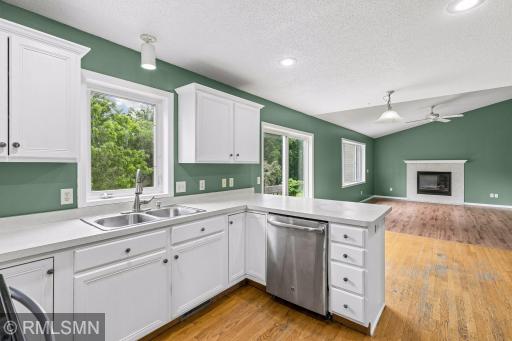 1216 Cuylle Bay, Faribault, MN 55021