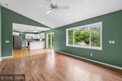 1216 Cuylle Bay, Faribault, MN 55021