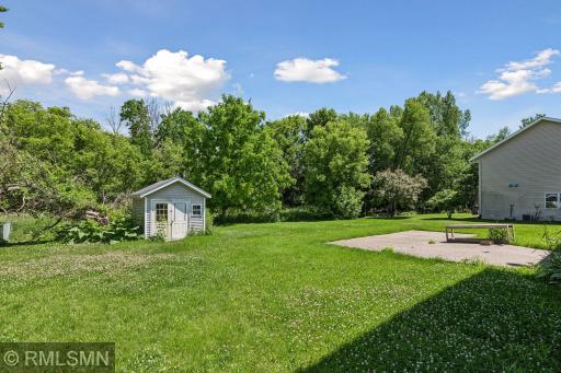 1216 Cuylle Bay, Faribault, MN 55021