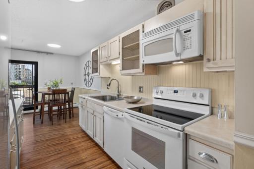 6615 Lake Shore Drive S, 304, Minneapolis, MN 55423