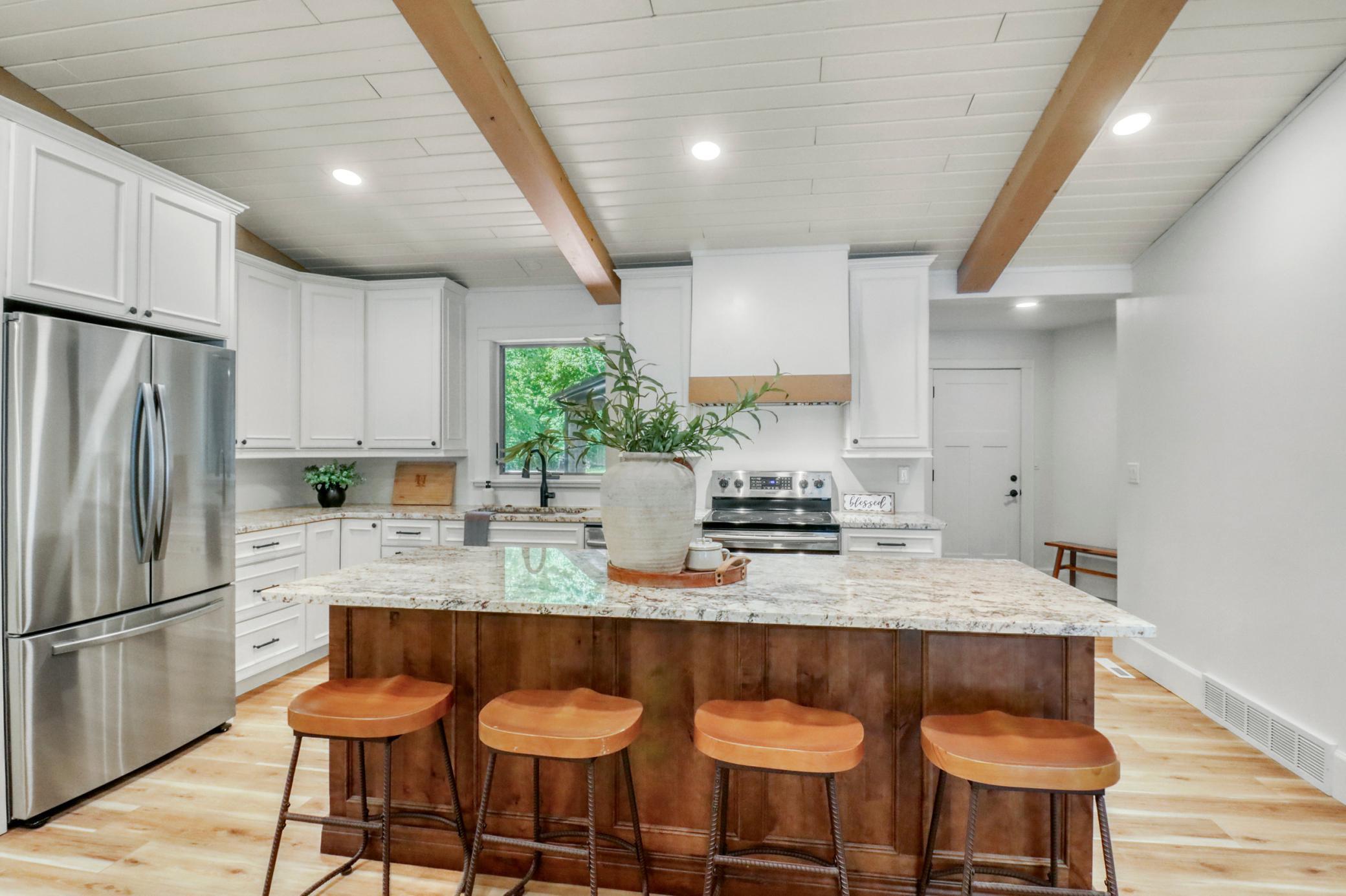 Kitchen1_1-3264.JPG