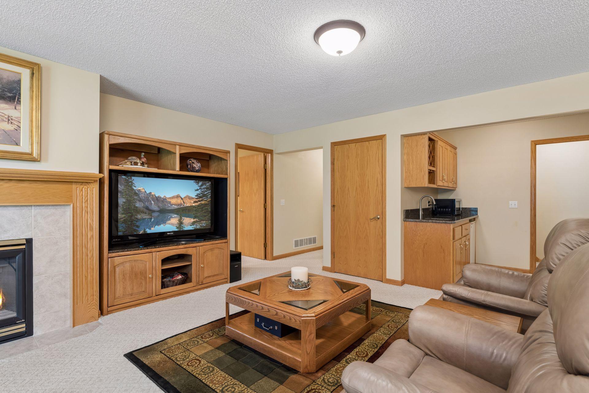 10426 Eagle Pointe Circle - Recreation Room.