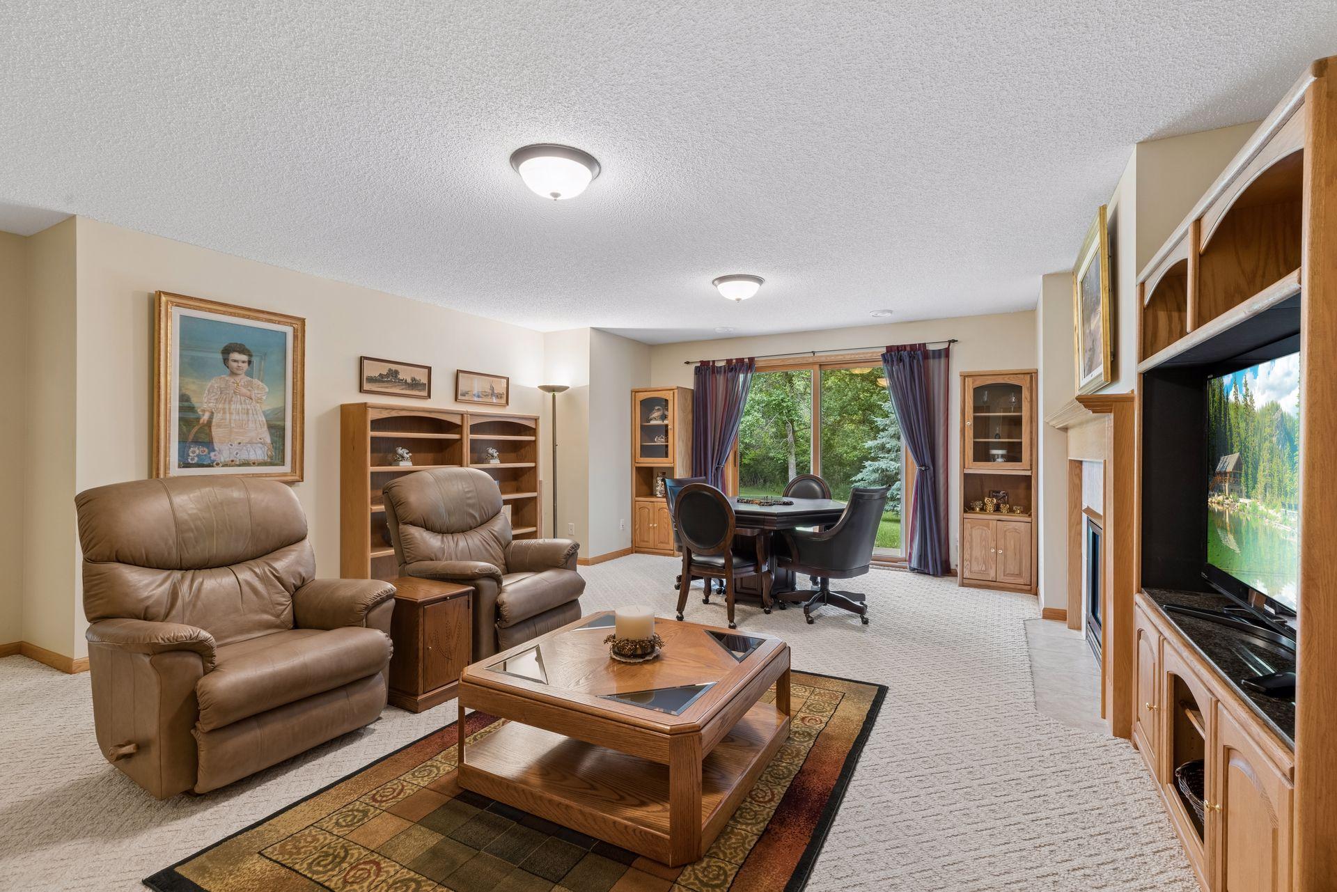 10426 Eagle Pointe Circle - Everywhere you look you see the green space outside.