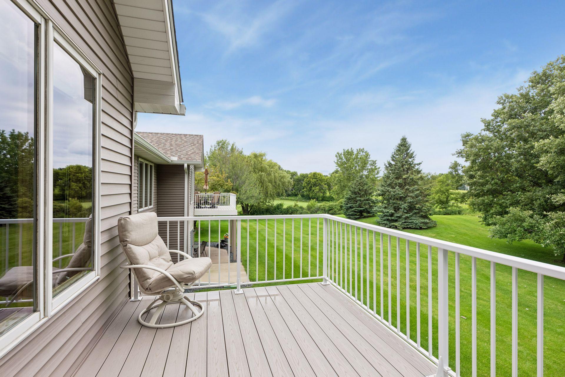 10426 Eagle Pointe Circle - Deck.
