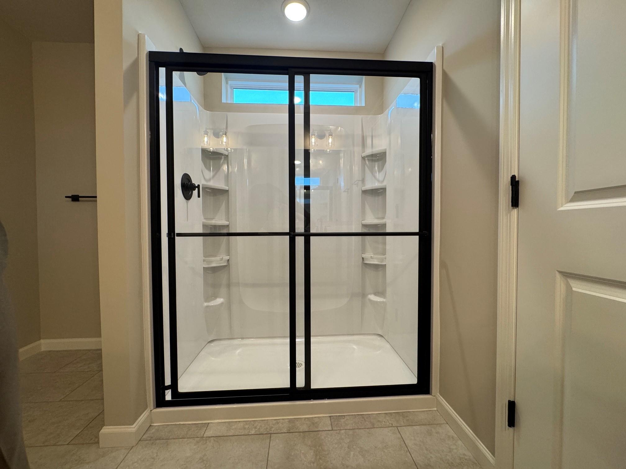 Mercer Shower 6153 Goodview