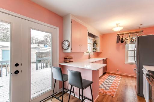 973 Galvin Avenue, Saint Paul, MN 55118
