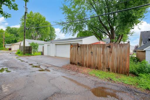 31-web-or-mls-973-Galvin-Ave_Exterior-07.jpg