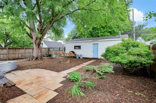 30-web-or-mls-973-Galvin-Ave_Exterior-06.jpg