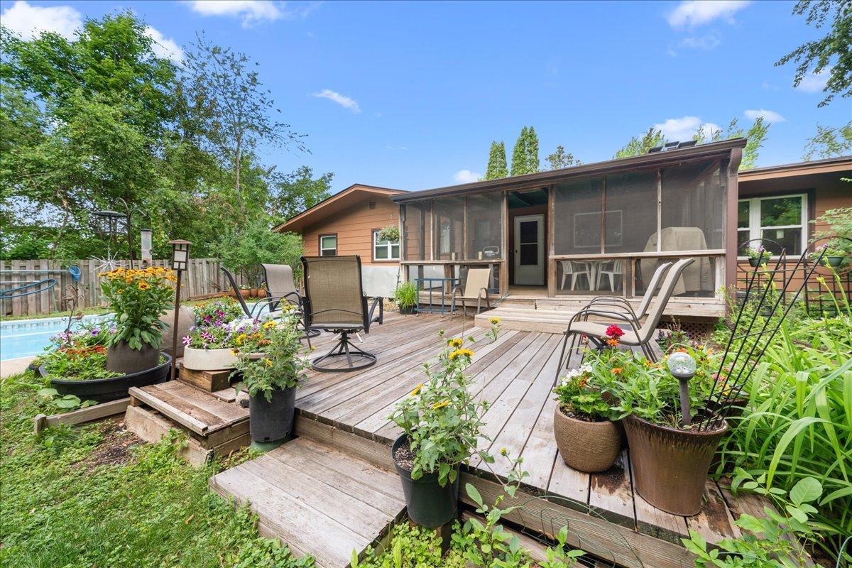 Screened Porch