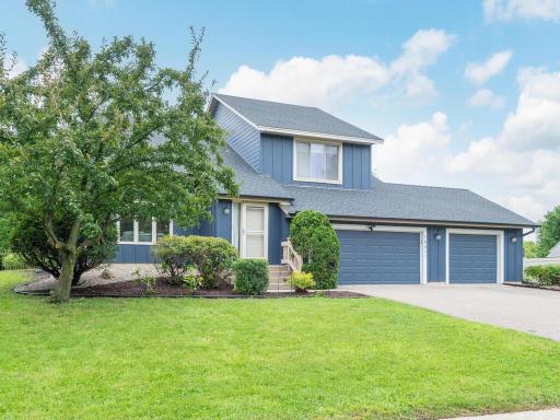 18511 Maple Leaf Drive, Eden Prairie, MN 55346