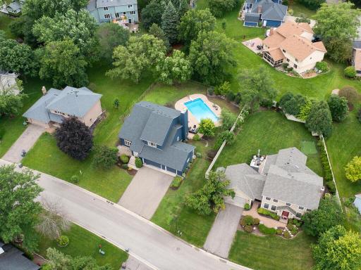 18511 Maple Leaf Drive, Eden Prairie, MN 55346