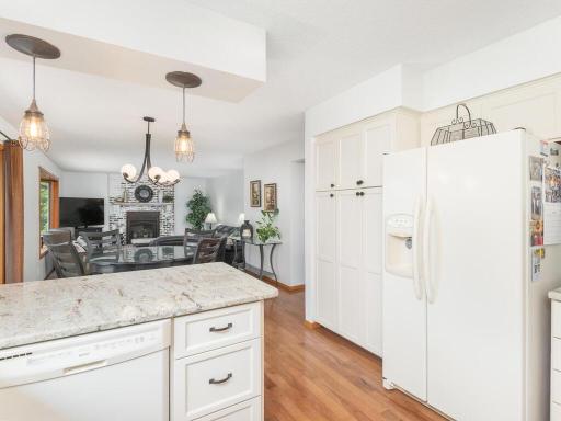 18511 Maple Leaf Drive, Eden Prairie, MN 55346