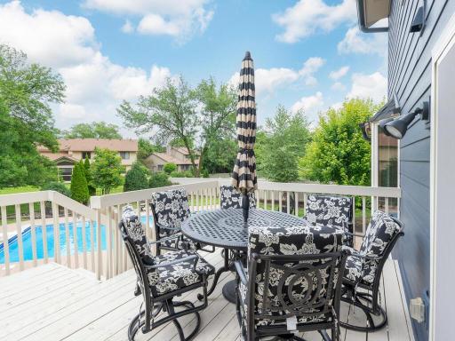 18511 Maple Leaf Drive, Eden Prairie, MN 55346