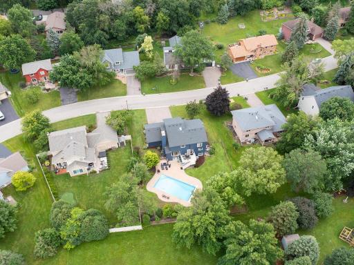 18511 Maple Leaf Drive, Eden Prairie, MN 55346