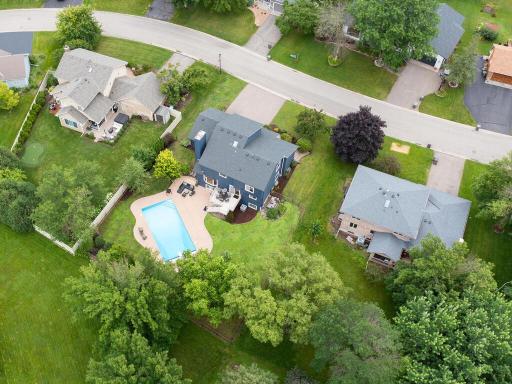 18511 Maple Leaf Drive, Eden Prairie, MN 55346