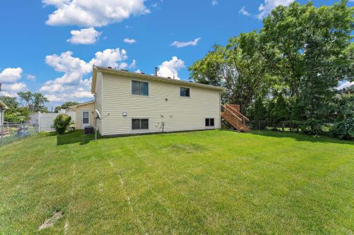 5241 Vera Cruz Avenue N, Minneapolis, MN 55429