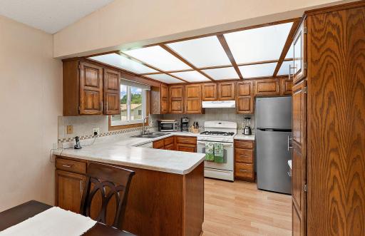 5241 Vera Cruz Avenue N, Minneapolis, MN 55429