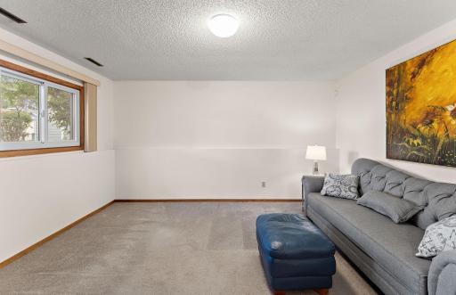 5241 Vera Cruz Avenue N, Minneapolis, MN 55429