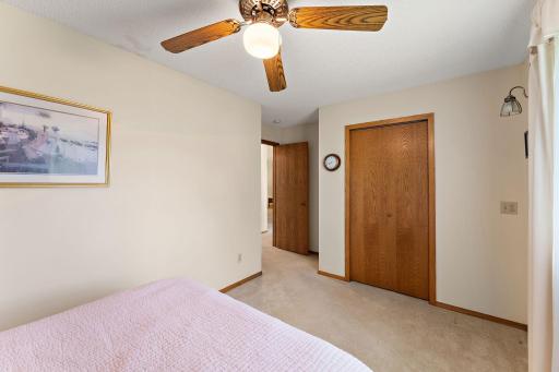 5241 Vera Cruz Avenue N, Minneapolis, MN 55429