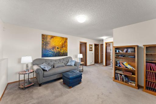 5241 Vera Cruz Avenue N, Minneapolis, MN 55429